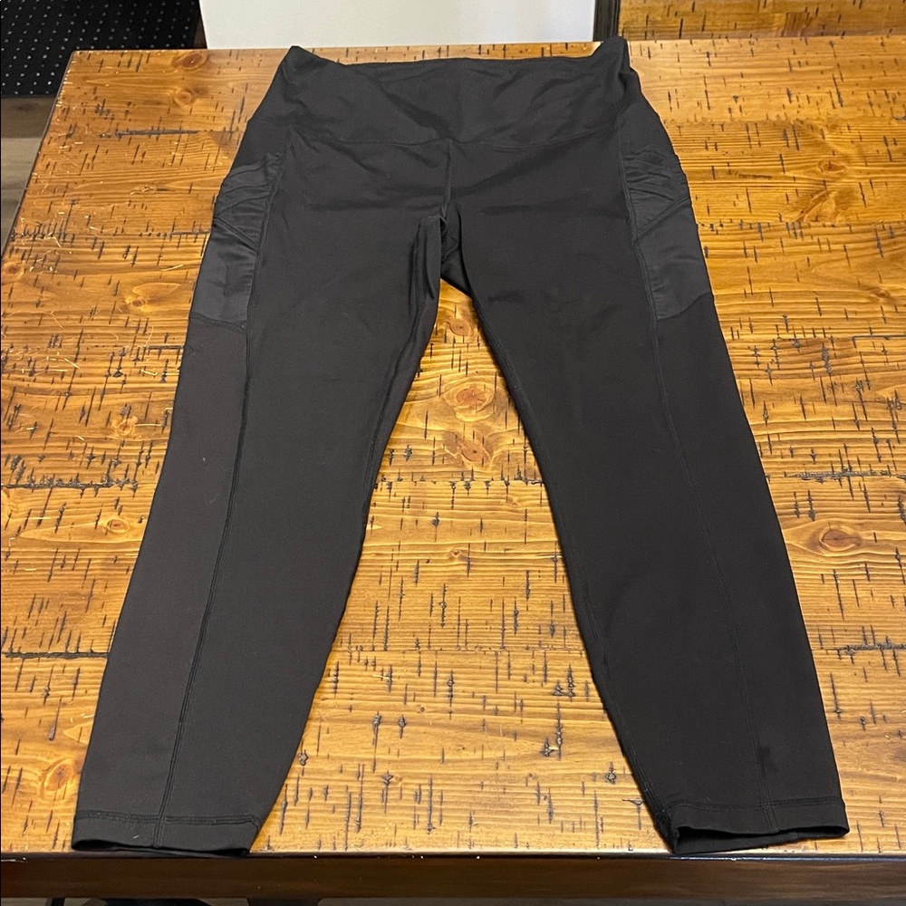 Yogalicious Classic Black Leggings with pockets